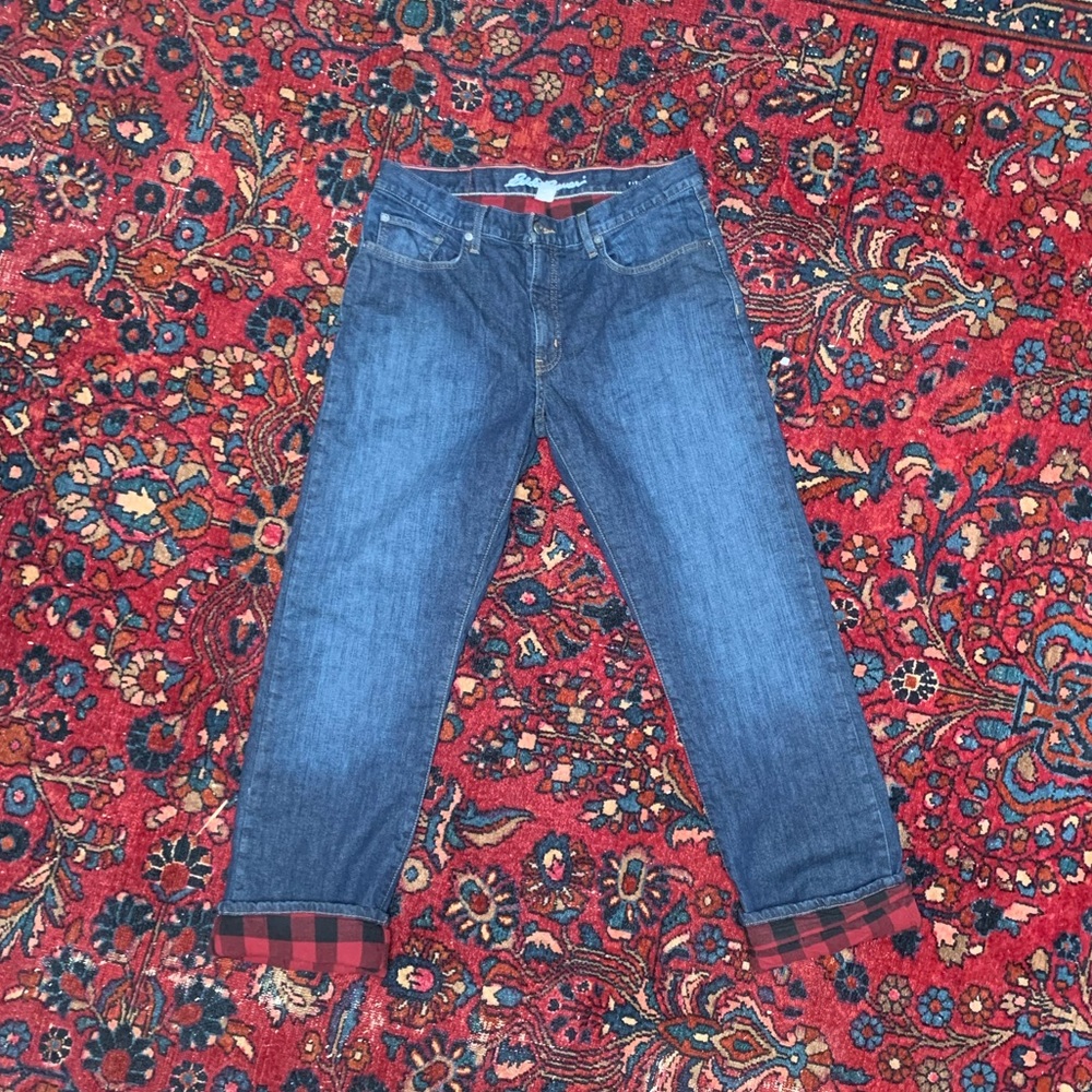 NWOT New Eddie Bauer flannel-lined Classic Straight Jeans, size 34/32